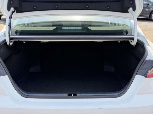 Used 2025 Toyota Camry LE image 14