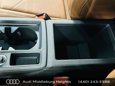 Certified 2025 Audi Q3 2.0T Premium Plus w/ Premium Plus Package AWD/4WD image 22
