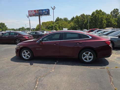 Used 2016 Chevrolet Malibu LS FWD image 3