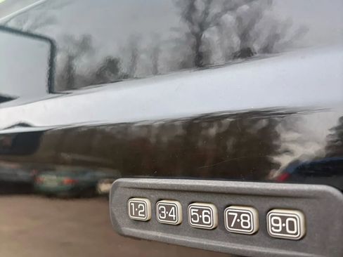 Used 2016 Ford F350 Lariat w/ Lariat Ultimate Package image 46