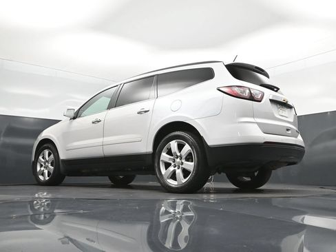 Used 2016 Chevrolet Traverse LT w/ Traveler's Package FWD image 40