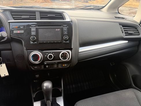 Used 2019 Honda Fit LX image 14