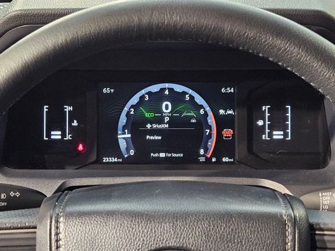 Certified 2025 Toyota 4Runner SR5 AWD/4WD image 15