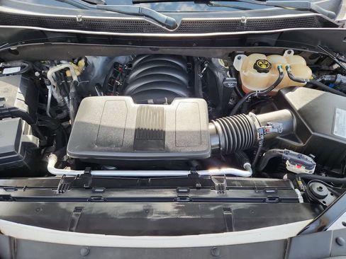 Used 2021 Cadillac Escalade ESV Sport Platinum image 13