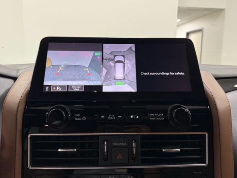 Used 2022 INFINITI QX80 Sensory w/ Cargo Package RWD image 25