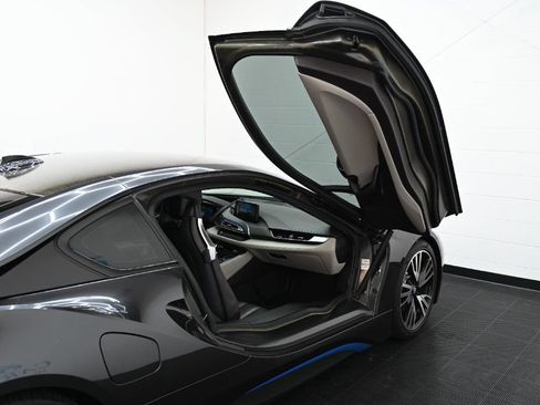 Used 2016 BMW i8 AWD/4WD image 20