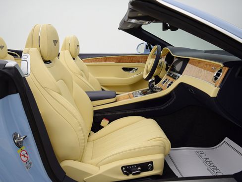 Certified 2023 Bentley Continental GT V8 image 34