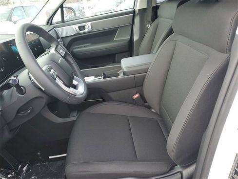 New 2026 Hyundai Santa Fe SE image 18