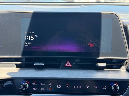 Used 2023 Kia Sportage X-Line w/ X-Line Premium Package AWD/4WD image 13