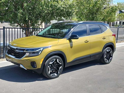 Used 2024 Kia Seltos SX AWD/4WD image 4