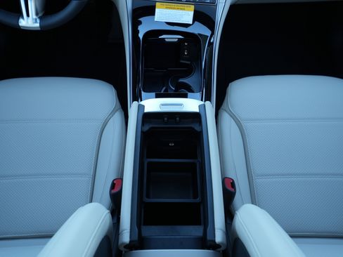 New 2026 Mercedes-Benz GLC 300 4MATIC image 28