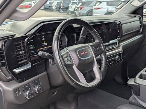 Used 2024 GMC Sierra 1500 Elevation image 7