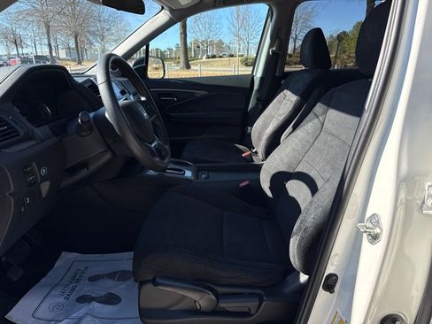 Used 2019 Honda Pilot LX image 13