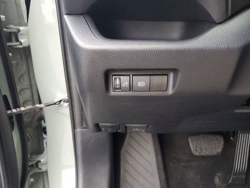 Used 2019 Toyota RAV4 XLE image 24