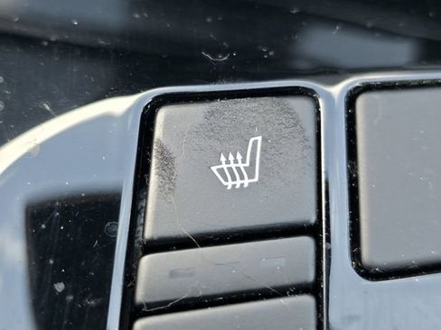 Used 2023 Kia Sportage EX image 19