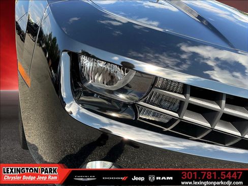 Used 2013 Chevrolet Camaro LT RWD image 29