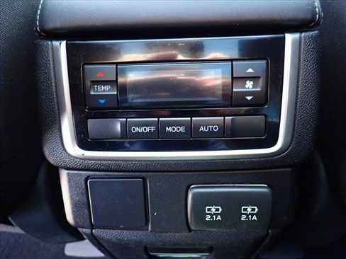 Used 2019 Subaru Ascent Premium AWD/4WD image 11