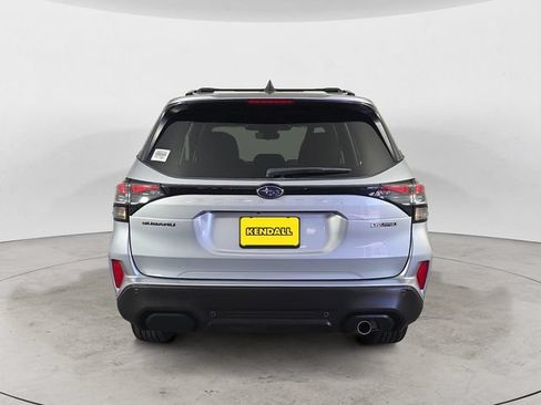 Certified 2025 Subaru Forester Touring AWD/4WD image 5