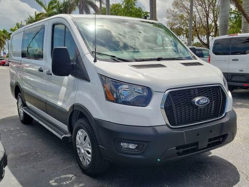 Used 2024 Ford Transit 250 Low Roof w/ Exterior Upgrade Package RWD image 2