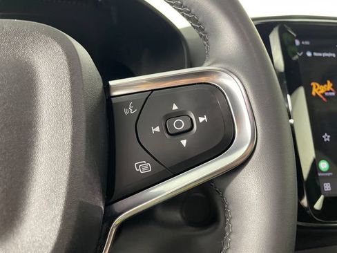 Used 2023 Volvo XC40 Recharge Core w/ Protection Package Premier AWD/4WD image 10