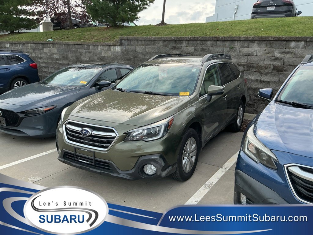 Used 2019 Subaru Outback 2.5i Premium AWD/4WD image 1