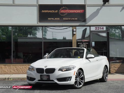 Used 2017 BMW 230i xDrive Convertible image 1