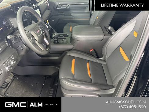 New 2026 GMC Sierra 1500 AT4 w/ AT4 Premium Package AWD/4WD image 11