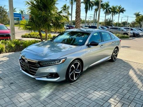 Used 2022 Honda Accord Sport image 3