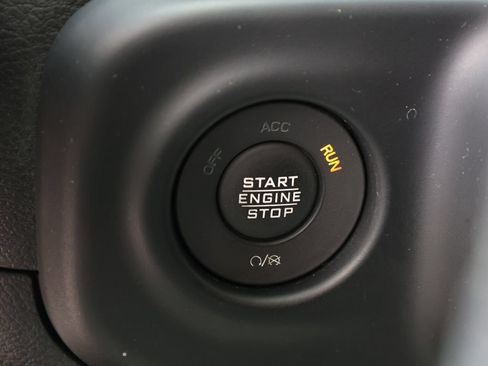 Used 2021 Jeep Wrangler Sport AWD/4WD image 23