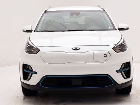 Used 2021 Kia Niro EX w/ Cold Weather Package image 5