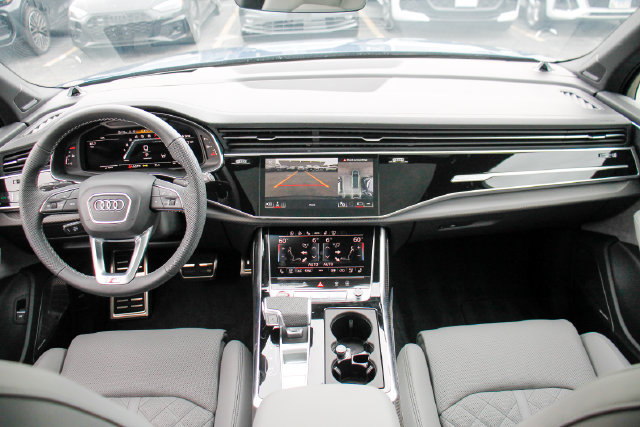 New 2026 Audi SQ7 Prestige AWD/4WD image 7
