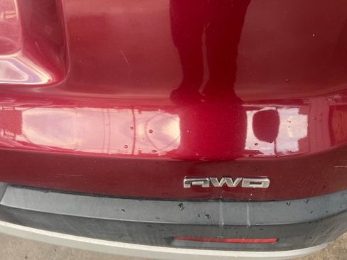Used 2017 GMC Acadia SLE w/ LPO, Floor Liner Package AWD/4WD image 7