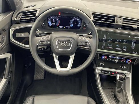 Certified 2025 Audi Q3 2.0T Premium w/ Convenience Package AWD/4WD image 24