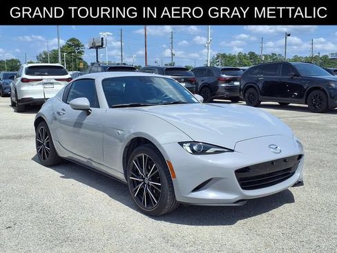 Used 2025 MAZDA MX-5 Miata RF Grand Touring RWD image 4