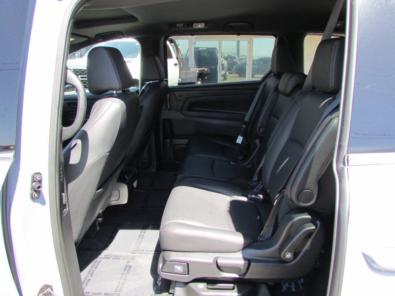 Used 2024 Honda Odyssey Sport image 32