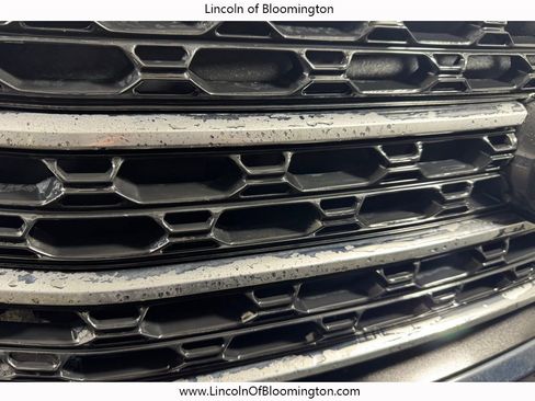 Used 2023 Ford Explorer XLT w/ Equipment Group 202A image 15