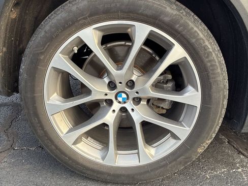 Used 2019 BMW X5 xDrive40i w/ Convenience Package image 11