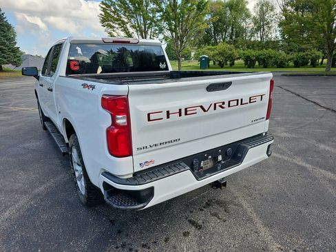 Used 2021 Chevrolet Silverado 1500 Custom AWD/4WD image 3