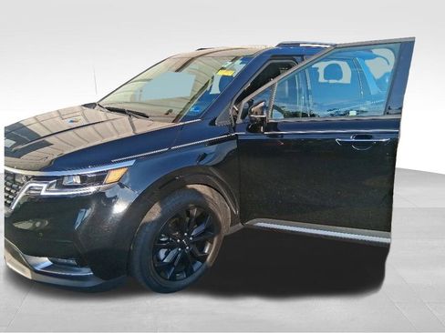 Used 2024 Kia Carnival SX Prestige FWD image 19
