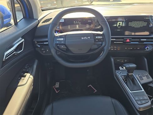 New 2026 Kia Sportage EX image 14