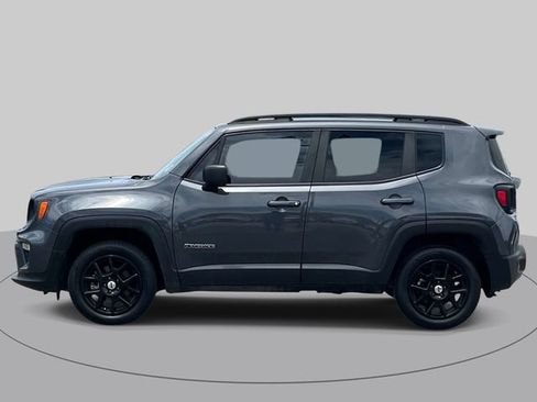 Certified 2022 Jeep Renegade Latitude w/ Convenience Group AWD/4WD image 8