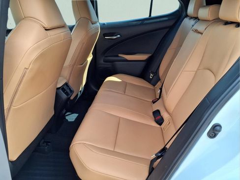Used 2026 Lexus UX 300h FWD w/ Accessory Package (Z2) image 11