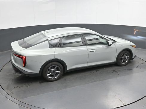 Used 2025 Kia K4 FWD image 30