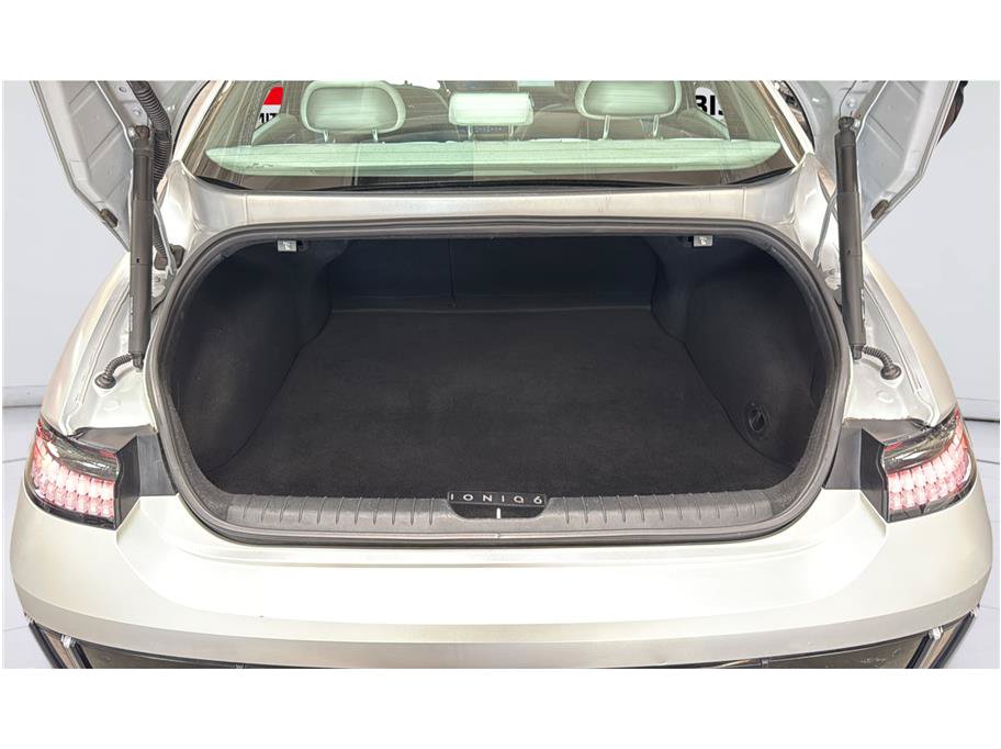 Used 2023 Hyundai Ioniq 6 SEL RWD image 19