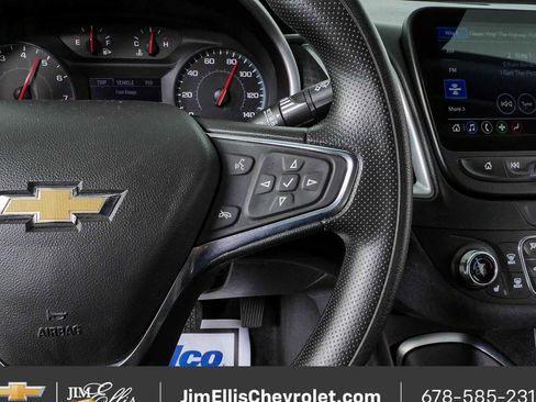 Used 2024 Chevrolet Malibu LT FWD image 10
