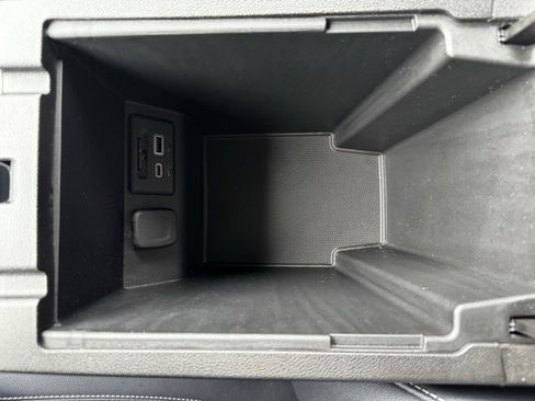 Certified 2024 Chevrolet Blazer RS w/ Driver Confidence II Package image 19