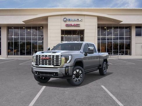 New 2026 GMC Sierra 2500 Denali w/ Denali Reserve Package AWD/4WD image 8
