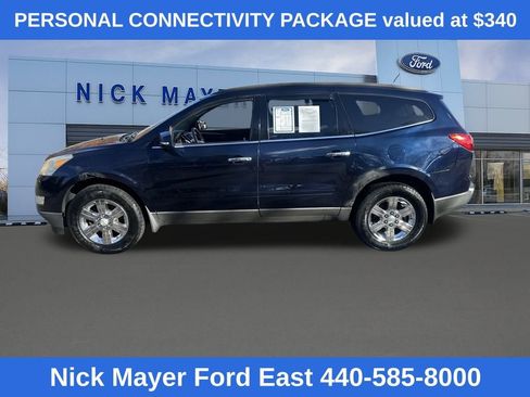Used 2011 Chevrolet Traverse LT w/ Personal Connectivity Package image 4