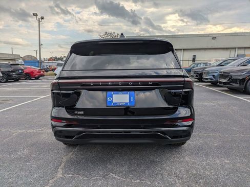 New 2026 Lincoln Nautilus Reserve image 5