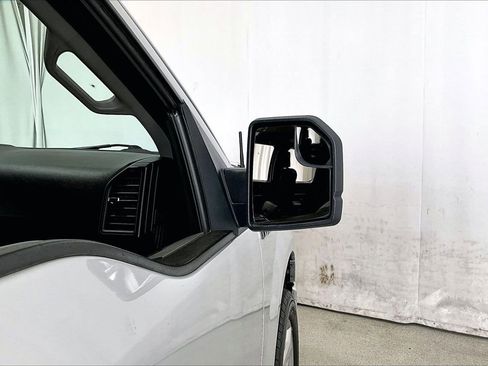 Used 2017 Ford F150 XL w/ Equipment Group 101A Mid AWD/4WD image 10